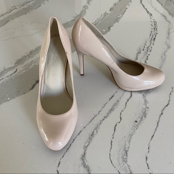 Aldo Nude Almond Toe Platform Pumps Heels